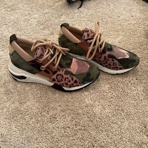 steve madden “cliff” camo leopard print shoe